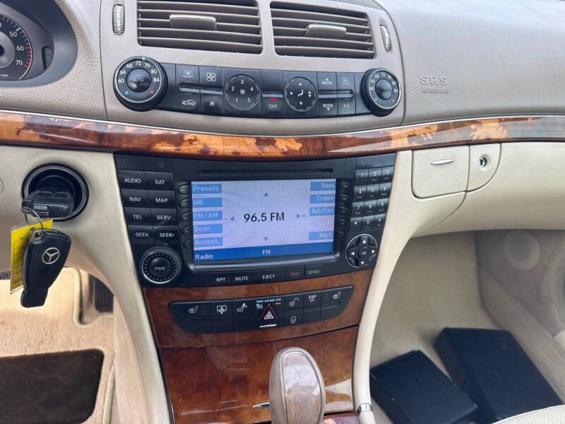 2005 Mercedes-Benz E-Class E 320