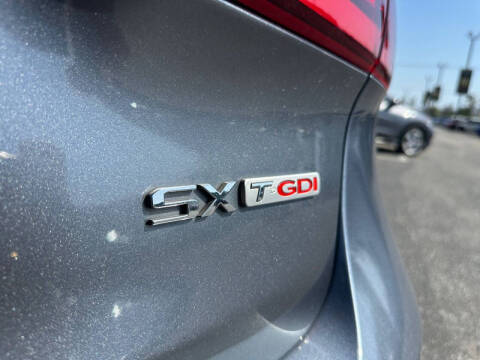 2017 Kia Forte5 SX