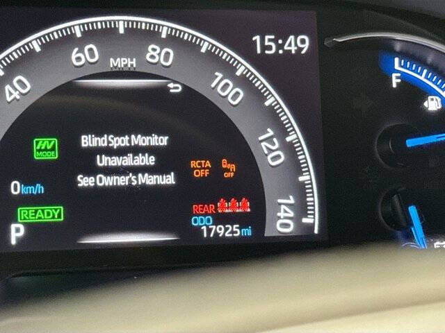 2024 Toyota RAV4 Prime SE