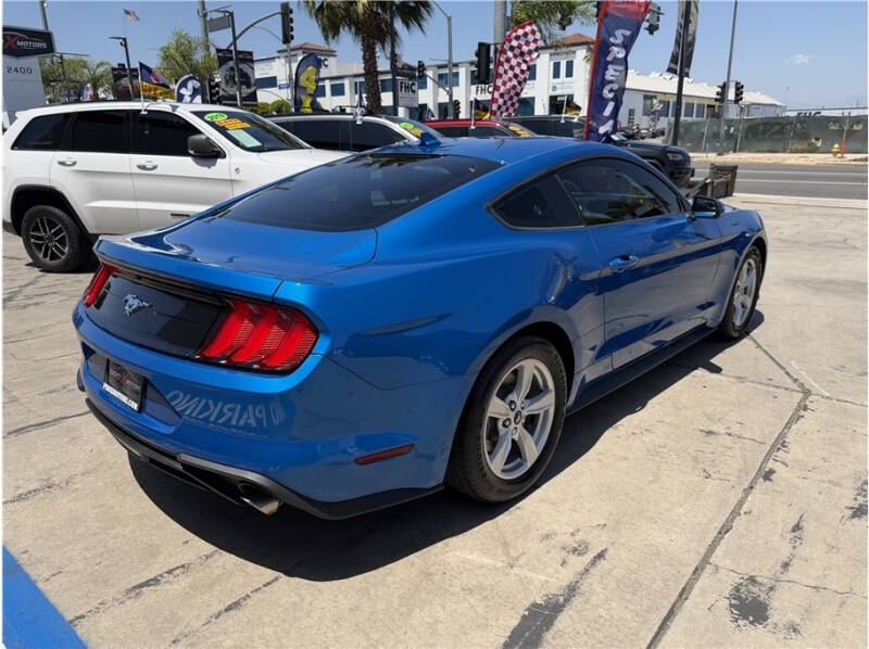 2020 Ford Mustang