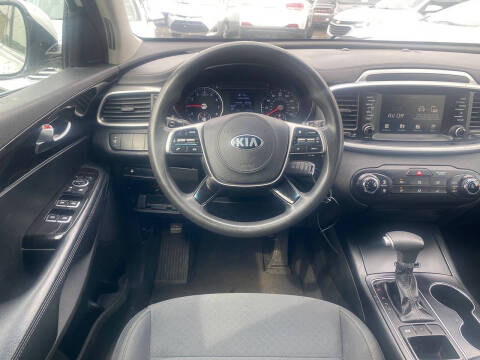 2020 Kia Sorento S V6