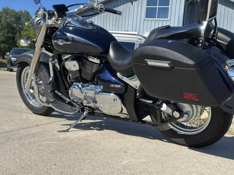 2006 Suzuki Boulevard