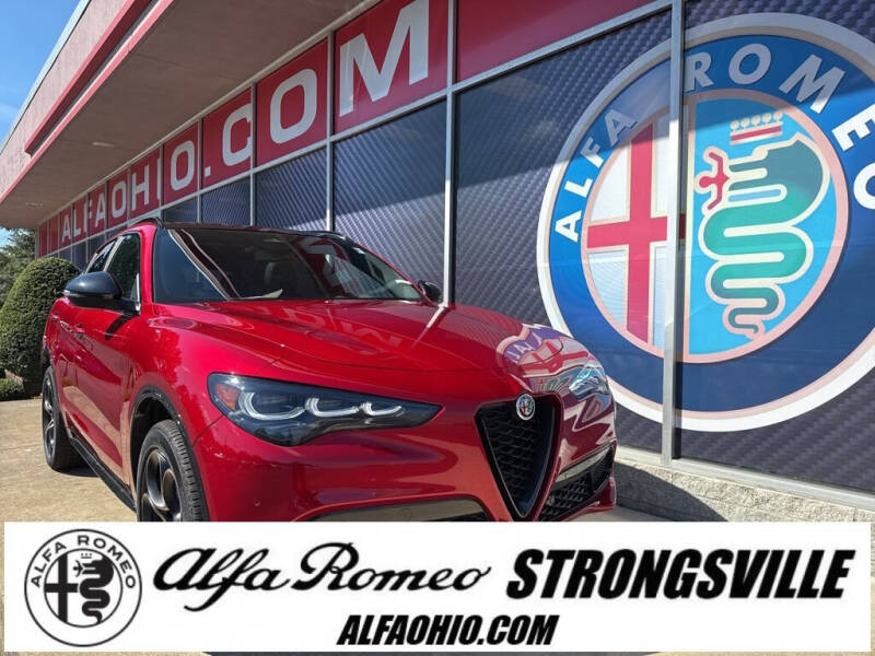 2025 Alfa Romeo Stelvio Intensa