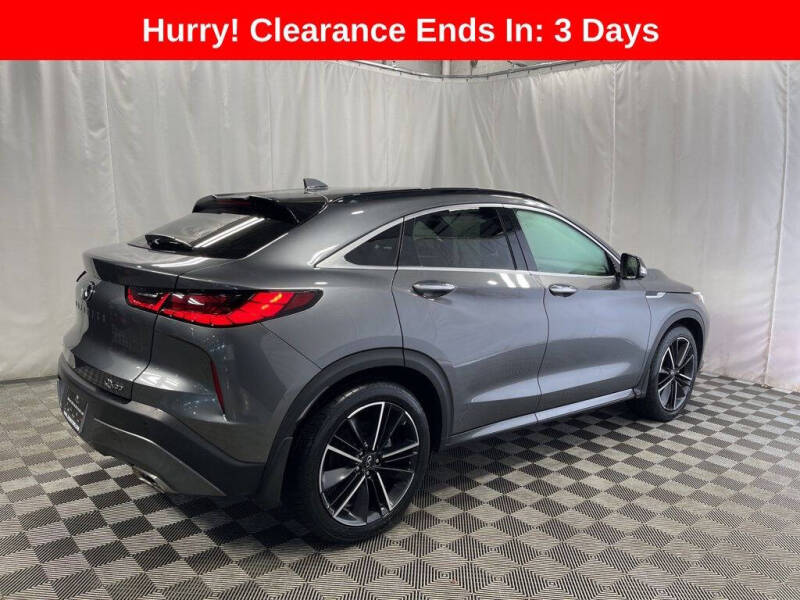 2022 Infiniti QX55 Essential