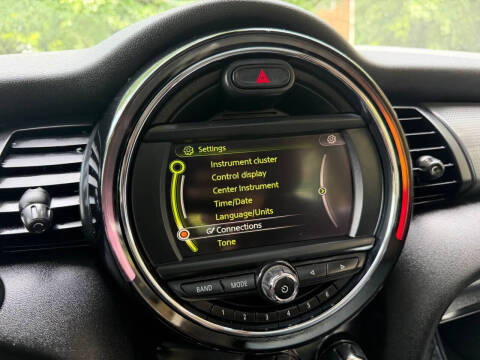 2017 MINI Hardtop 2 Door Cooper