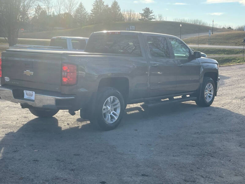 2015 Chevrolet Silverado 1500 LT photo 4