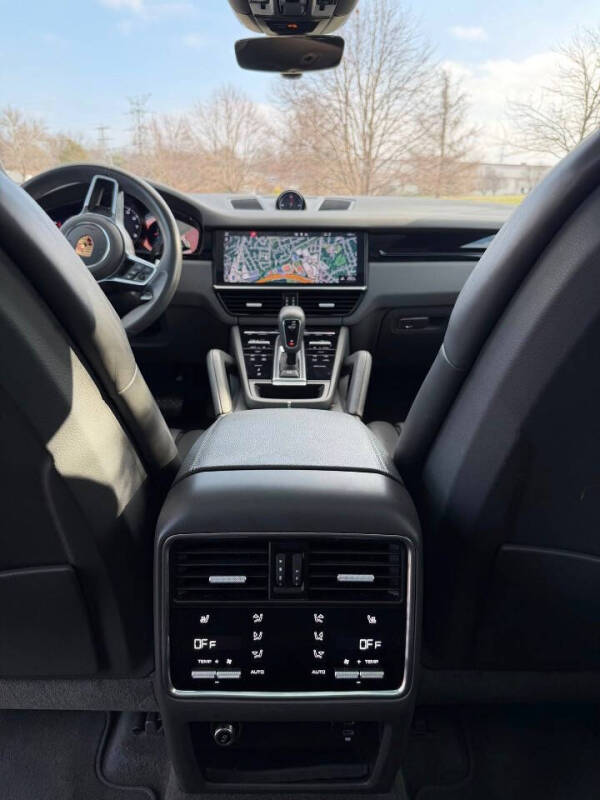 2020 Porsche Cayenne