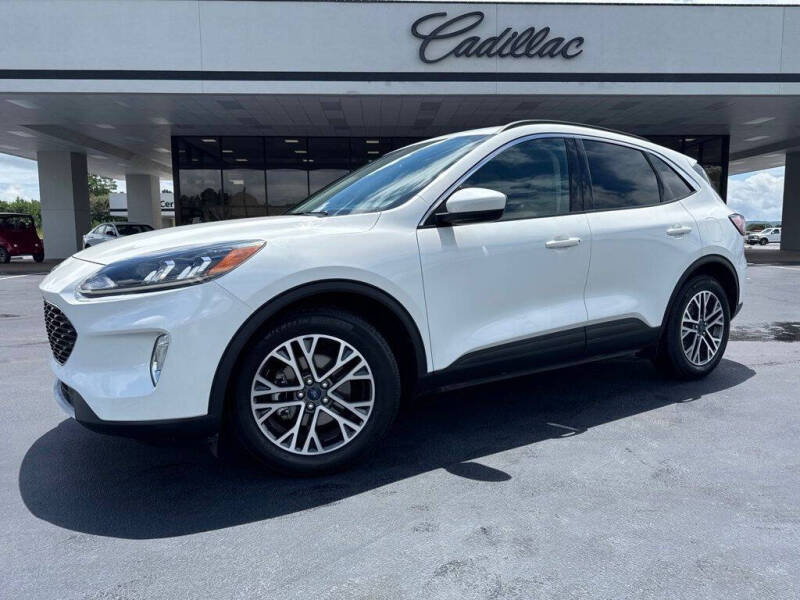 2020 Ford Escape SEL