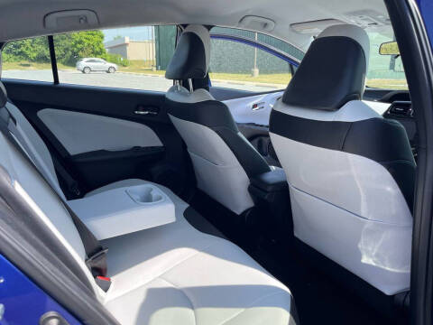 2016 Toyota Prius Three Touring