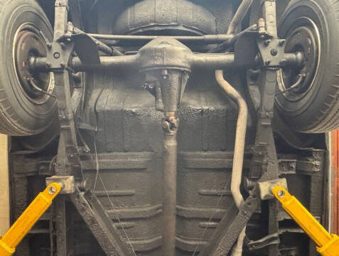 1950 Packard Custom 8 Victoria