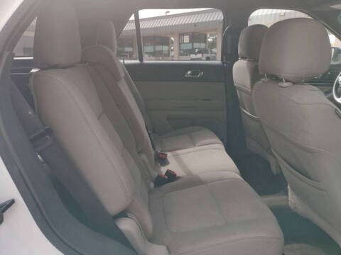 2015 Ford Explorer