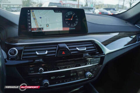 2018 BMW 5 Series 530e xDrive iPerformance