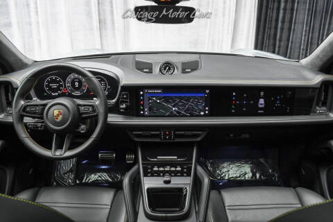 2025 Porsche Cayenne GTS