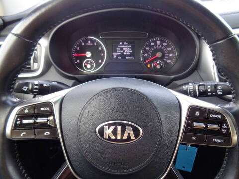 2019 Kia Sorento LX