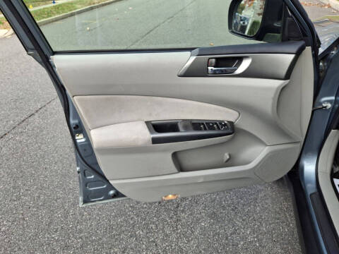 2011 Subaru Forester 2.5X Limited