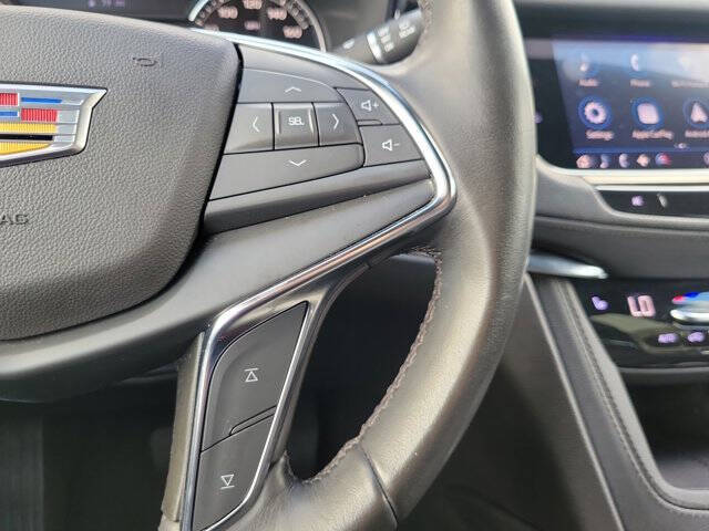 2022 Cadillac XT5 Luxury