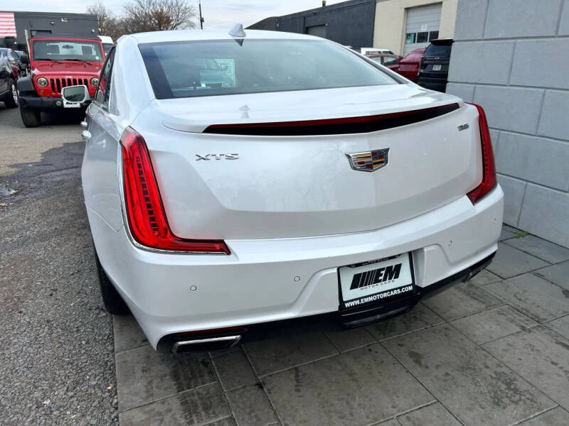 2018 Cadillac XTS Luxury