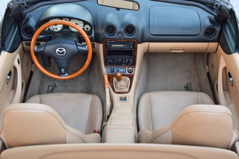 2001 Mazda MX-5 Miata Special Edition