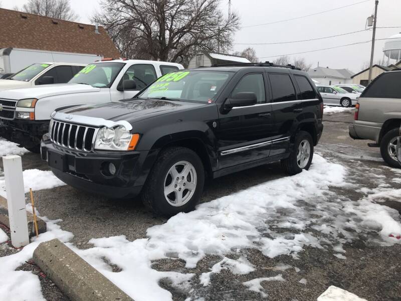 2005 Jeep Grand Cherokee for sale at AA Auto Sales in Independence MO