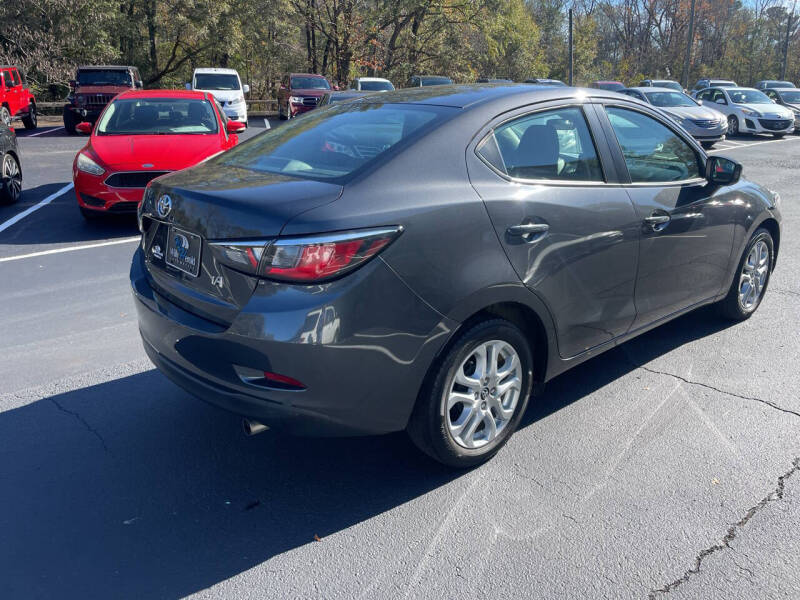 2017 Toyota Yaris iA