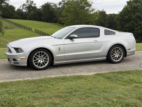 2013 Ford Mustang V6