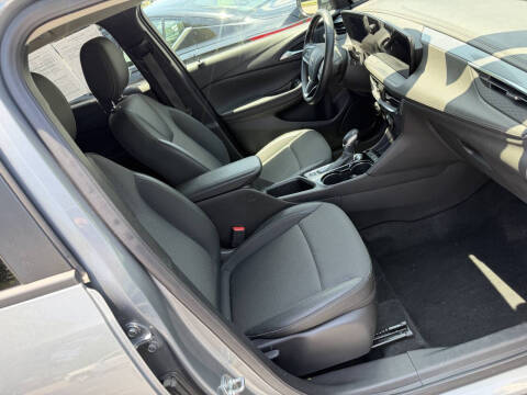 2025 Buick Encore GX Preferred