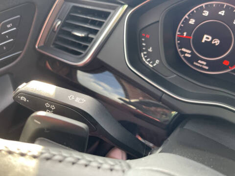 2019 Audi Q5 quattro Prestige 45 TFSI