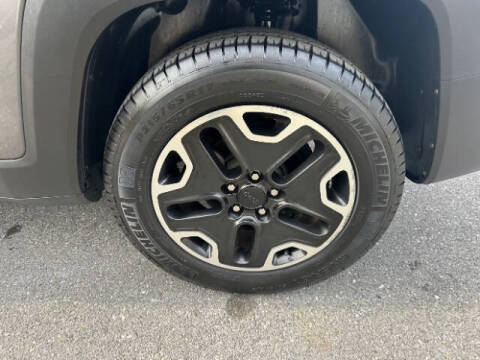 2016 Jeep Renegade Trailhawk