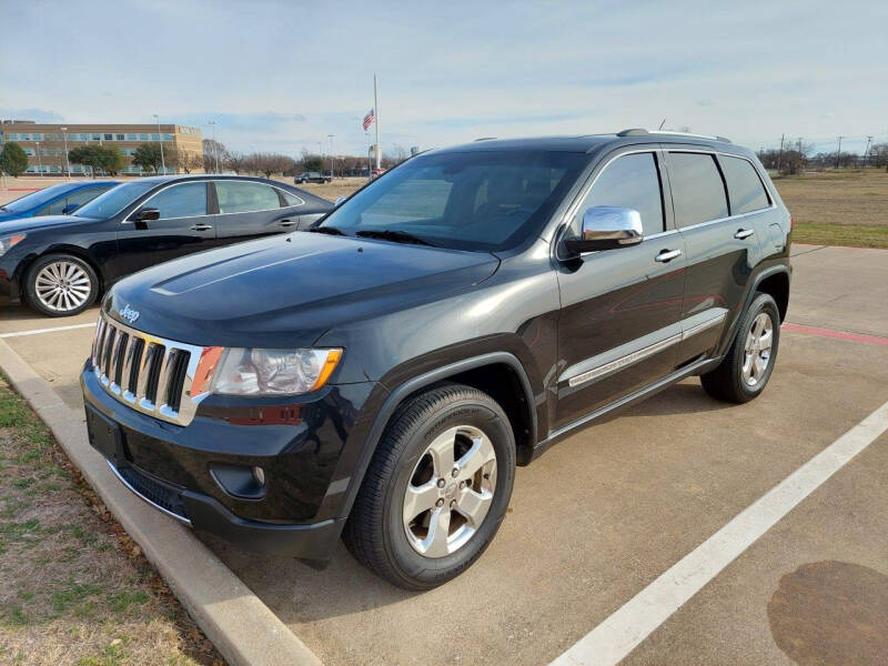 2013 Jeep Grand Cherokee for sale at Andover Auto Group, LLC. in Argyle TX