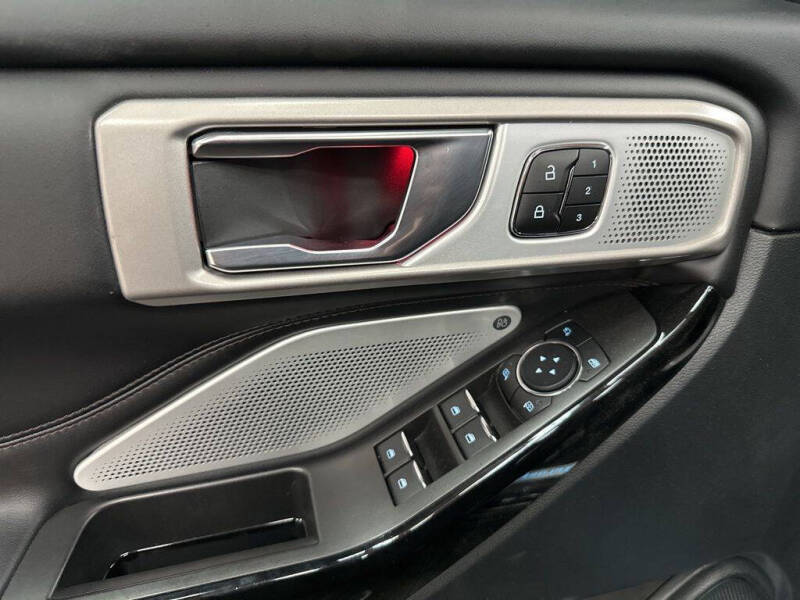 2024 Ford Explorer Platinum