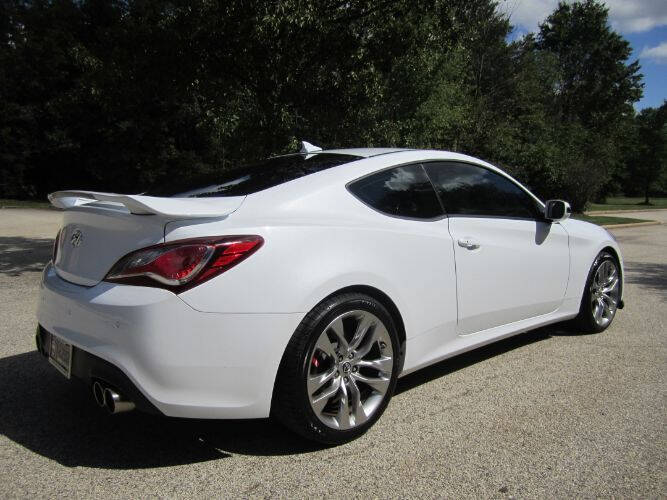 2016 Hyundai Genesis Coupe