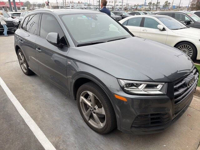 2020 Audi Q5 quattro Titanium Prem Pl 45 TFSI