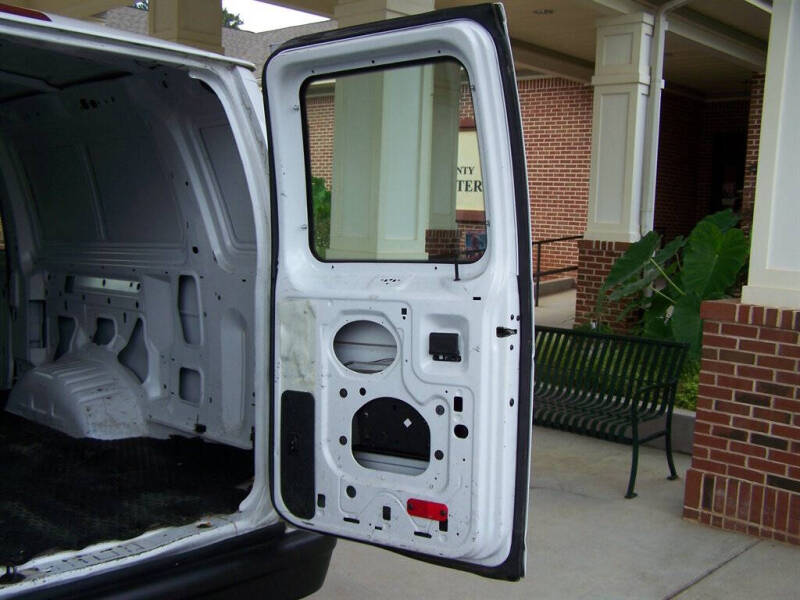 2010 Ford E-Series E-350 SD