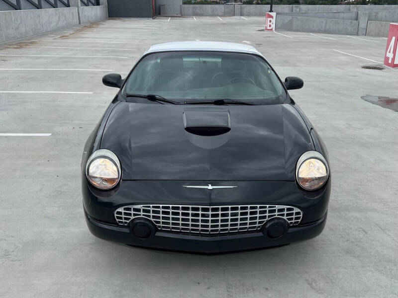 2002 Ford Thunderbird Deluxe