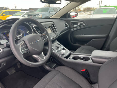 2016 Chrysler 200 Limited