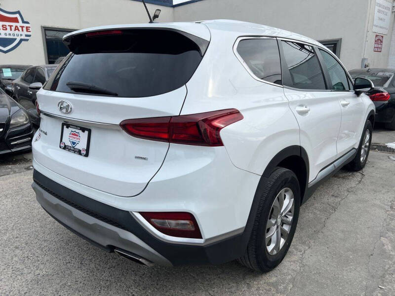 2020 Hyundai Santa Fe SE