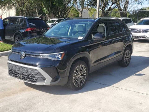 2025 Volkswagen Taos SE