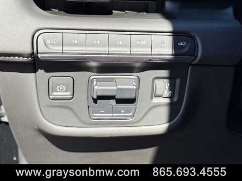 2024 Cadillac Escalade ESV Sport Platinum