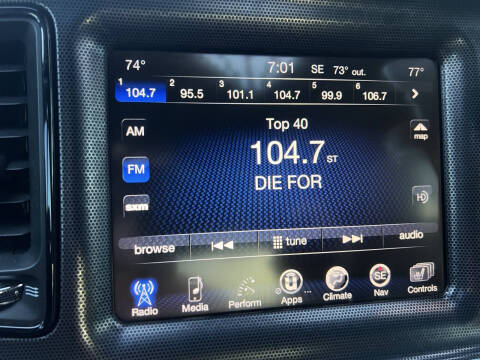 2016 Dodge Challenger 392 HEMI Scat Pack Shaker