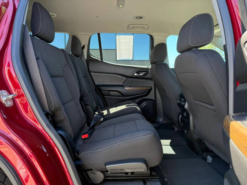 2019 GMC Acadia SLE-2