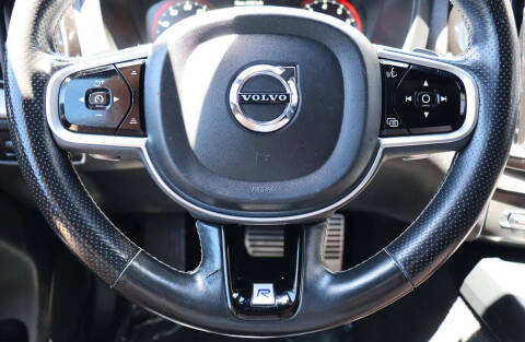 2018 Volvo XC60 T6 R-Design