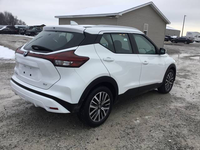 2021 Nissan Kicks SV