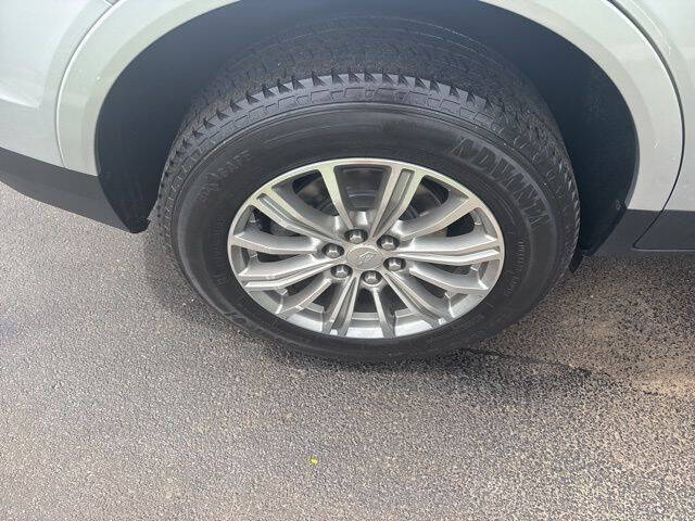 2017 Cadillac XT5 Luxury