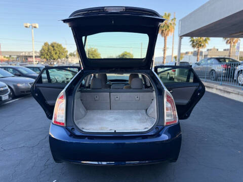 2013 Toyota Prius Two
