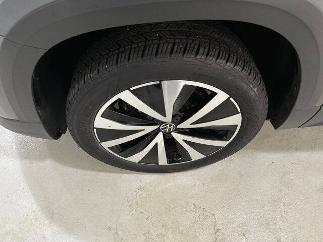 2022 Volkswagen Taos SE