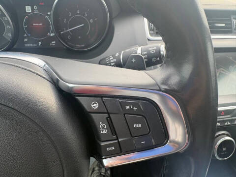 2018 Jaguar E-PACE P300 R-Dynamic S