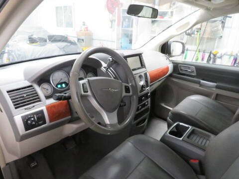 2008 Chrysler Town and Country Touring