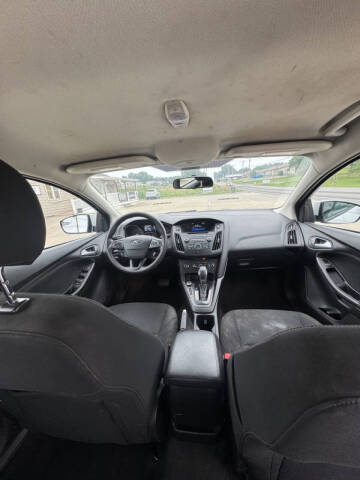 2017 Ford Focus SE