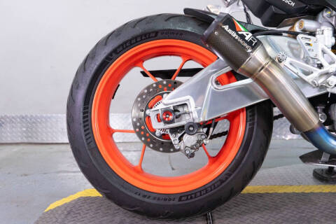 2017 Aprilia RSV4