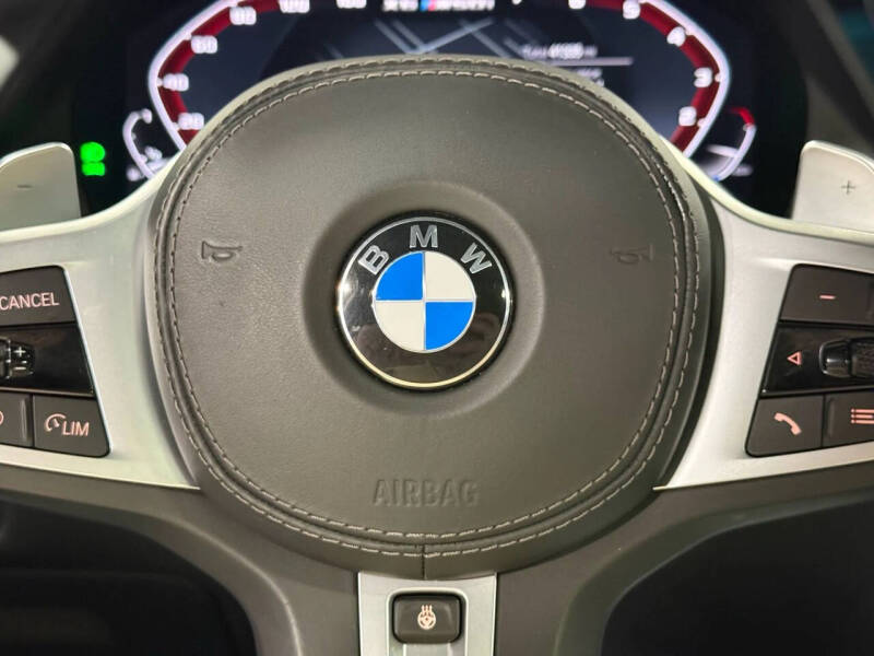 2021 BMW X6 M50i